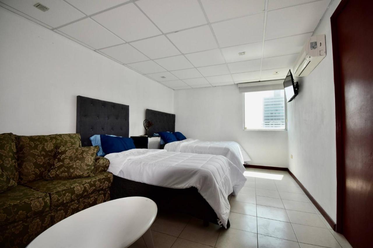 Pensión In Guest - Tipo En Obispado Monterrey